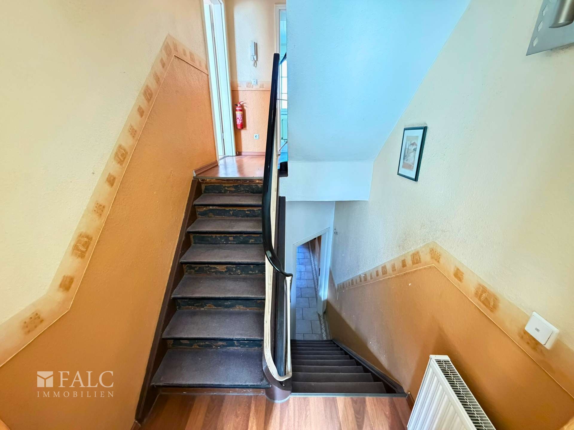 Treppenhaus EG in das 1.OG